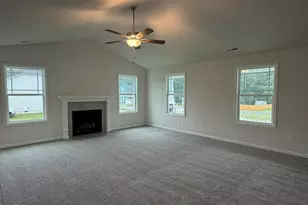 130 Tulipfield Wy, Benson, NC 27504 - Photo 7