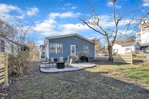 810 Brooklyn St, Raleigh, NC 27605 - Photo 57