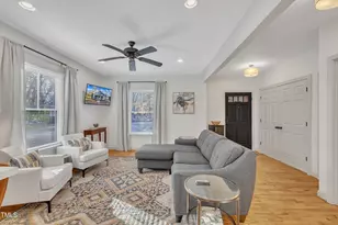 810 Brooklyn St, Raleigh, NC 27605 - Photo 37