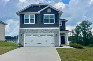 211 Drayton Hall Ln, Sanford, NC 27330 - Photo 1