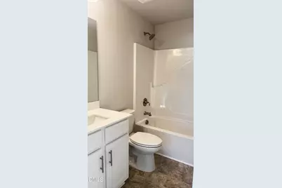 211 Drayton Hall Lane, Sanford, NC 27330 - Photo 5