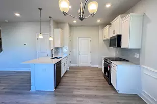 211 Drayton Hall Ln, Sanford, NC 27330 - Photo 11