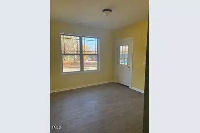 201 W Highland Avenue, Kinston, NC 28501 - Photo 23