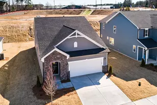 213 Little Crk Dr, Lillington, NC 27546 - Photo 3