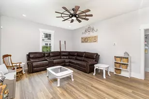 1006 W Broad St, Dunn, NC 28334 - Photo 7