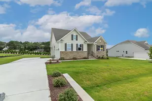 93 Ausban Rdg Ln, Four Oaks, NC 27524 - Photo 1