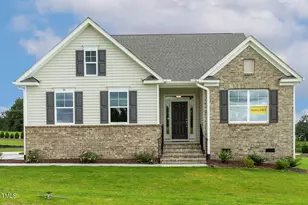 93 Ausban Rdg Ln, Four Oaks, NC 27524 - Photo 3