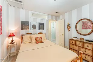 110 E Orange St, Hillsborough, NC 27278 - Photo 19