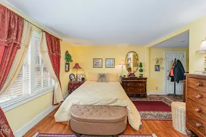 110 E Orange Street, Hillsborough, NC 27278 - Photo 17