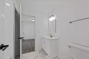 819 Cumberland St, Raleigh, NC 27610 - Photo 17