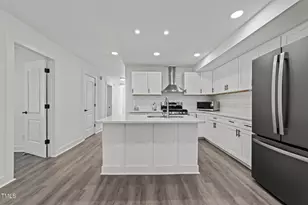 819 Cumberland St, Raleigh, NC 27610 - Photo 11