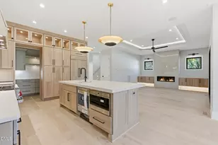 403 Carolyn Ct, Cary, NC 27511 - Photo 9