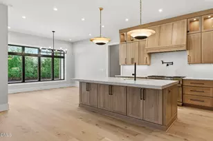 403 Carolyn Ct, Cary, NC 27511 - Photo 7