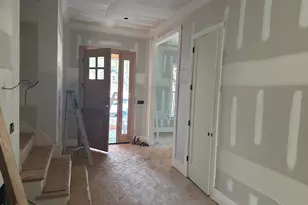 8717 Little Deer Ln, Raleigh, NC 27613 - Photo 7