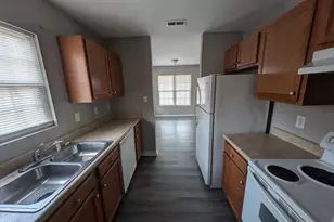 1705 Seabrook Rd, Fayetteville, NC 28301 - Photo 5