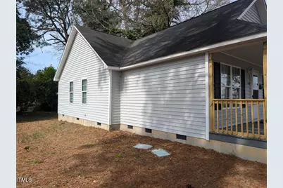 1705 Seabrook Road, Fayetteville, NC 28301 - Photo 9