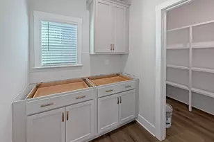 147 Charlotte Knl St, Zebulon, NC 27597 - Photo 9