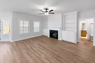 129 Charlotte Knl St, Zebulon, NC 27597 - Photo 7