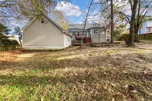 3321 Beech Bluff Ln, Raleigh, NC 27616 - Photo 5