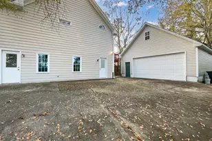 3321 Beech Bluff Ln, Raleigh, NC 27616 - Photo 39