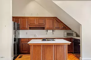 806 E Franklin St, Chapel Hill, NC 27514 - Photo 43