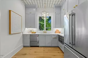 4305 Windsor Pl, Raleigh, NC 27609 - Photo 31