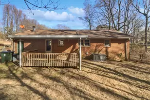 6423 Whitt Rd, Durham, NC 27712 - Photo 5