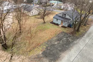 301 W Hl Ave S, Hillsborough, NC 27278 - Photo 37