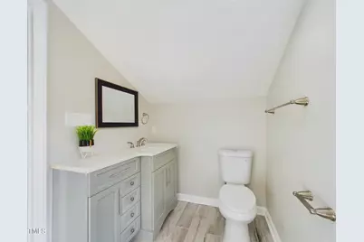 301 W Hill Avenue S, Hillsborough, NC 27278 - Photo 27