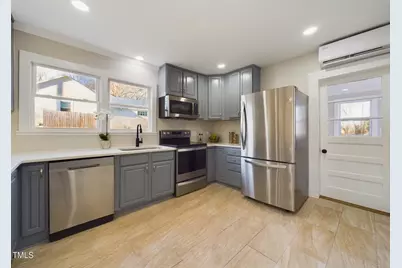 301 W Hill Avenue S, Hillsborough, NC 27278 - Photo 9