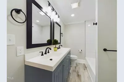 301 W Hill Avenue S, Hillsborough, NC 27278 - Photo 19