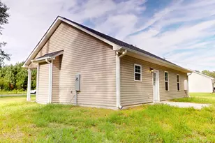 4722 McNeill Hobbs Rd, Bunnlevel, NC 28323 - Photo 3