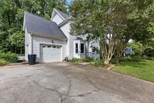 303 Cary Pines Dr, Cary, NC 27513 - Photo 27