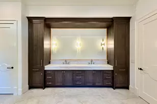 3601 Alamance Dr, Raleigh, NC 27609 - Photo 21