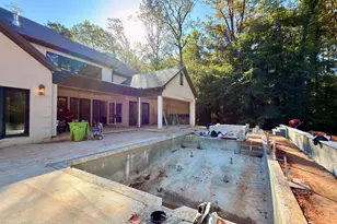 3601 Alamance Dr, Raleigh, NC 27609 - Photo 31