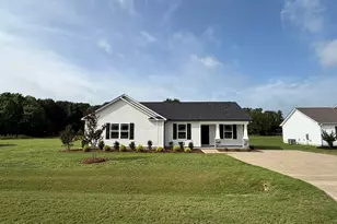 90 Pate Lndg Dr, Selma, NC 27576 - Photo 1
