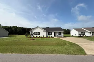 90 Pate Lndg Dr, Selma, NC 27576 - Photo 3