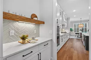 122 Sanderway Dr, Chapel Hill, NC 27516 - Photo 5