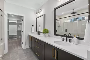 122 Sanderway Dr, Chapel Hill, NC 27516 - Photo 23