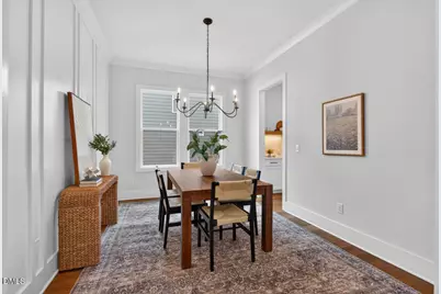 122 Sanderway Drive, Chapel Hill, NC 27516 - Photo 3