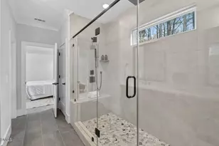 122 Sanderway Dr, Chapel Hill, NC 27516 - Photo 23