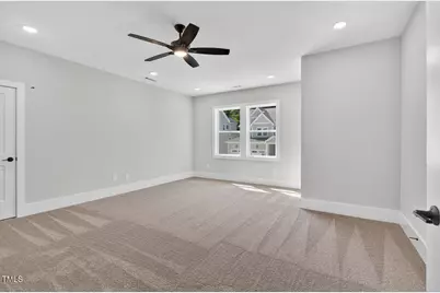 122 Sanderway Drive, Chapel Hill, NC 27516 - Photo 37