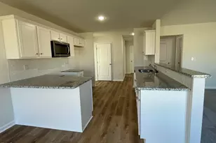 24 Heatherglenn Cir, Princeton, NC 27569 - Photo 3