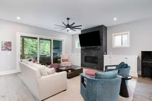 183 Post Oak Rd, Chapel Hill, NC 27516 - Photo 7