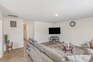 7629 Sand Pit Rd, Stantonsburg, NC 27883 - Photo 7