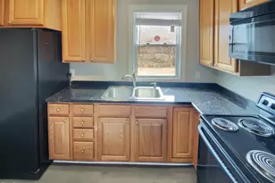 2412 Little John Rd, Raleigh, NC 27610 - Photo 9