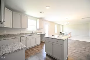 1922 Elephant Ln, Hope Mills, NC 28348 - Photo 13