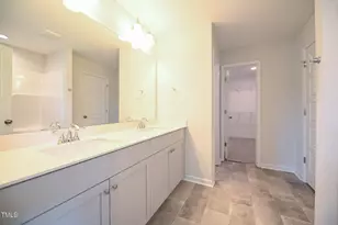 1922 Elephant Ln, Hope Mills, NC 28348 - Photo 17