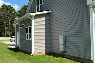 1039 N Lincoln St, Benson, NC 27504 - Photo 29