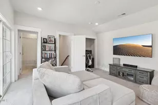 10320 Sablewood Dr, Raleigh, NC 27617 - Photo 19